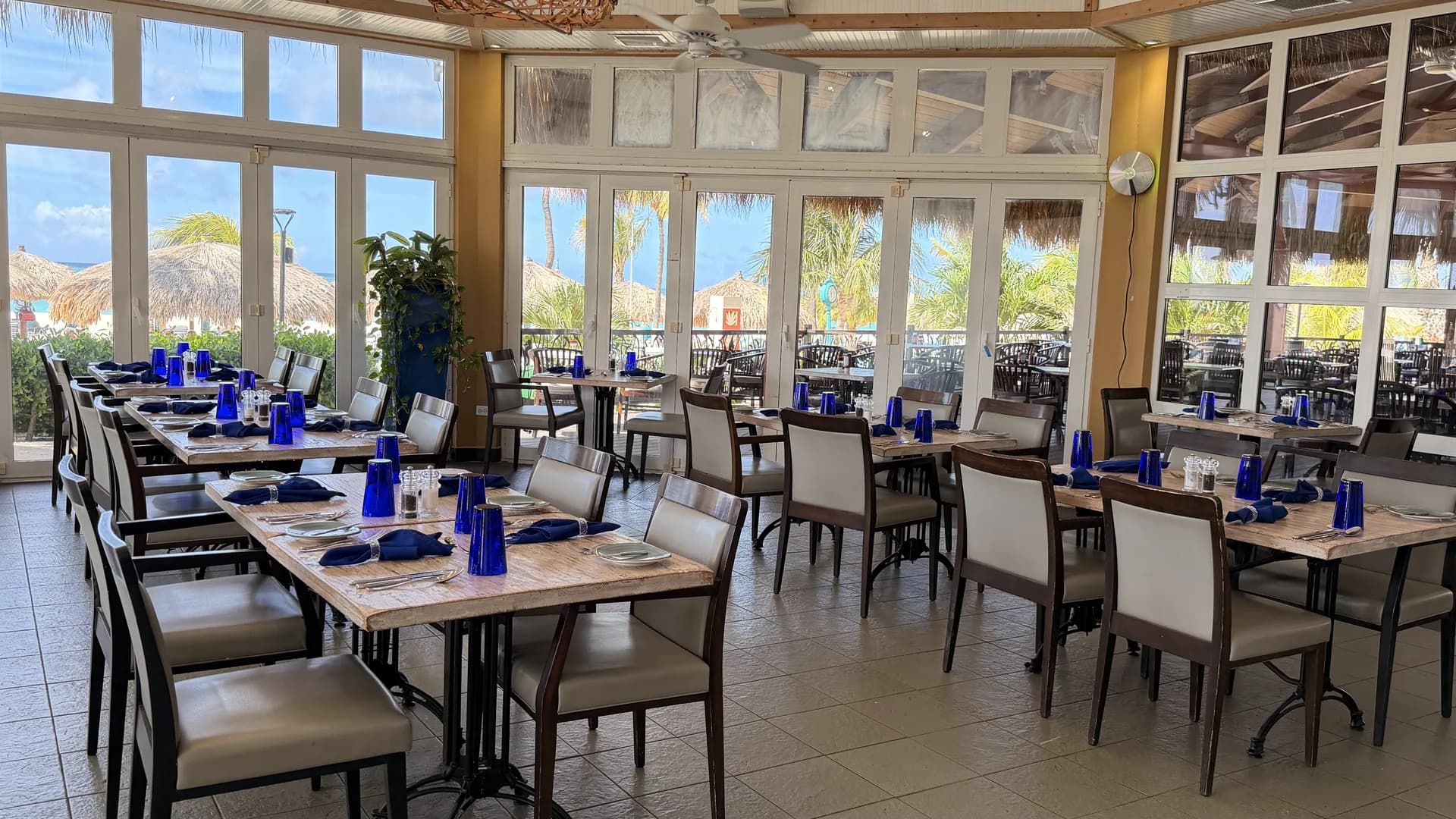 Salão do restaurante em Aruba